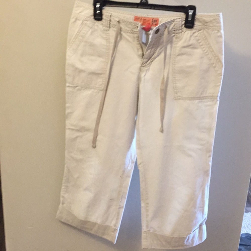 Women's capris
